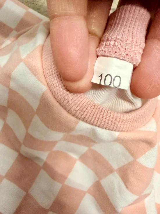 Kids Pink Checkerboard Short Set - Short Sleeve Tee & Drawstring Shorts (18-24) - Picture 3 of 4